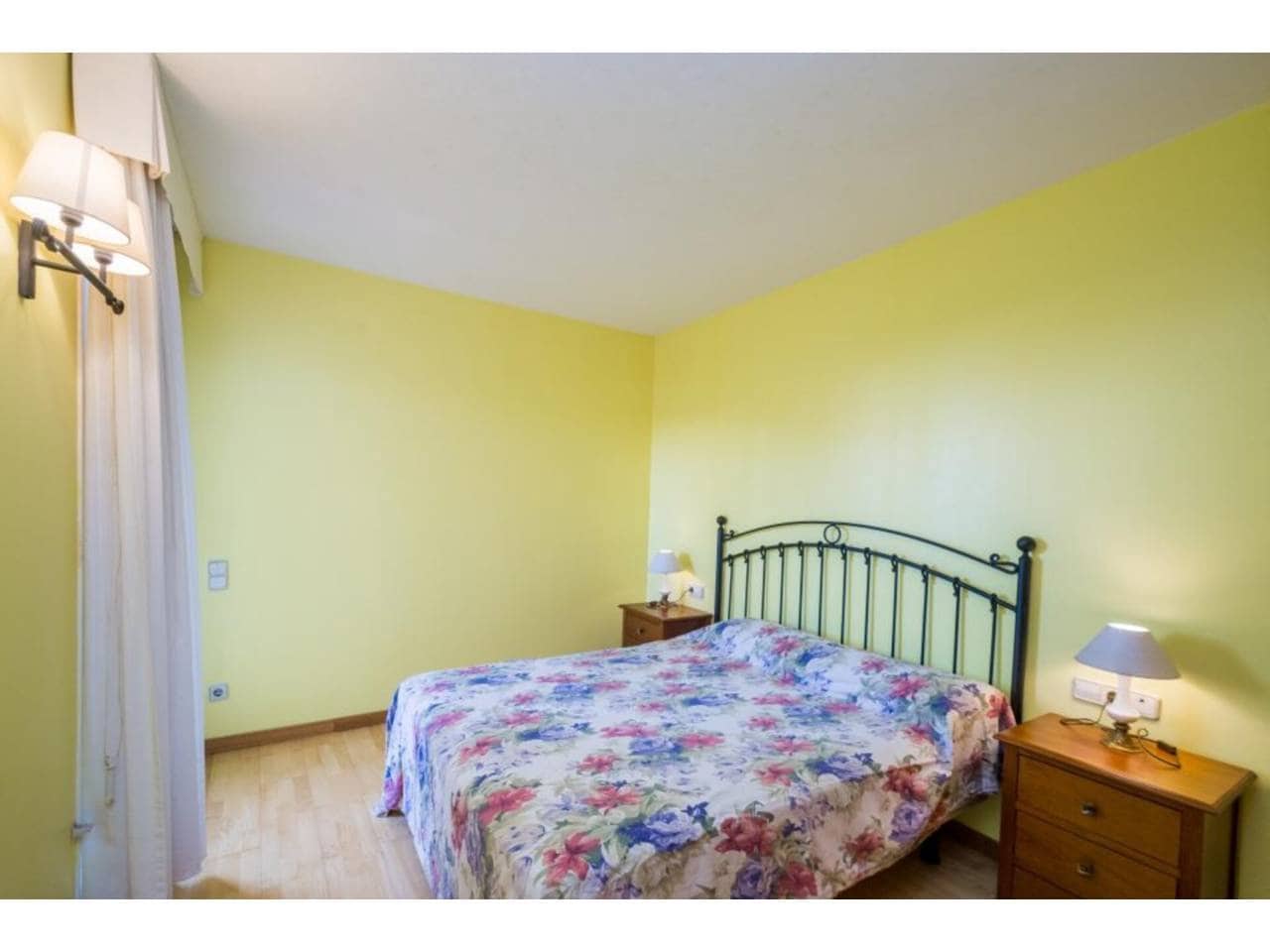 2 makuuhuone Asunto myytävänä paikassa Castell-Platja d'Aro mukana uima-altaan - 465 000 € (Ref: 9807546)