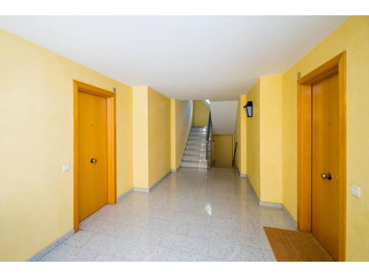 2 makuuhuone Asunto myytävänä paikassa Castell-Platja d'Aro mukana uima-altaan - 465 000 € (Ref: 9807546)