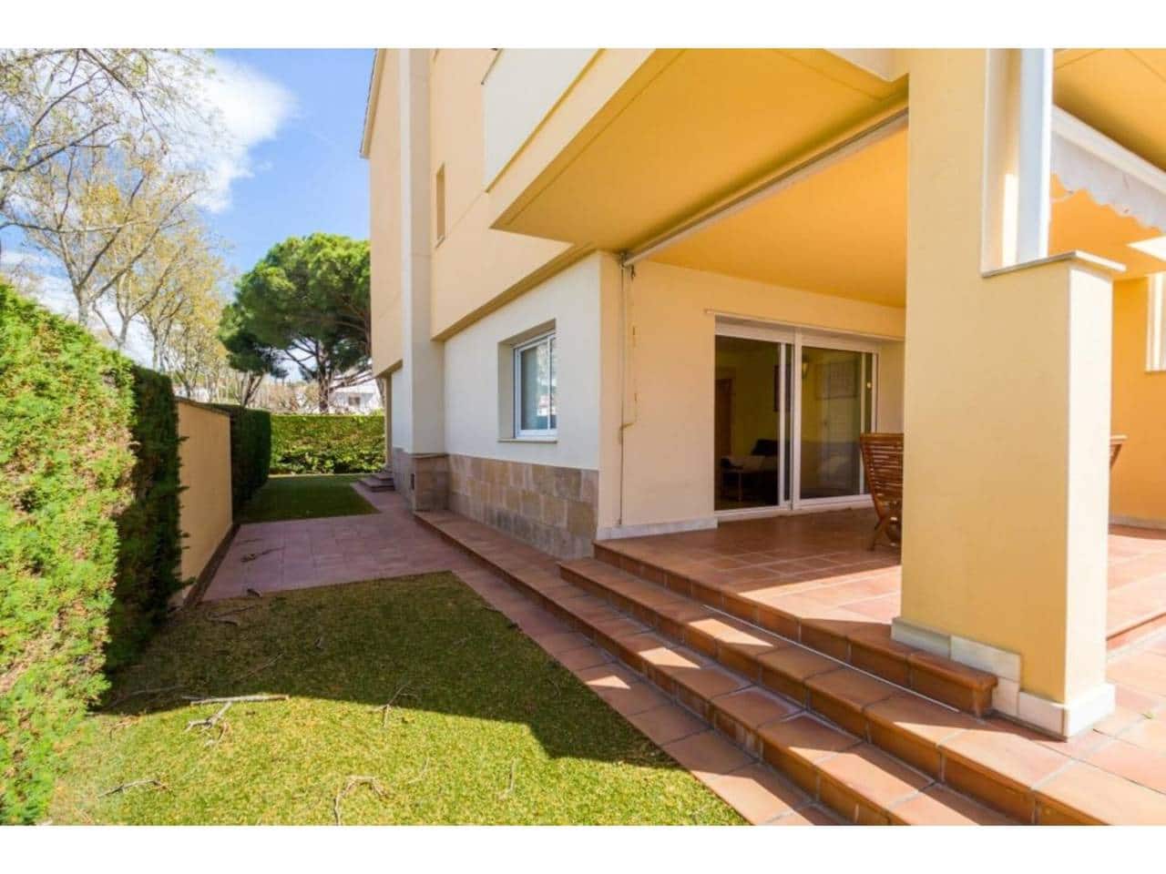 2 makuuhuone Asunto myytävänä paikassa Castell-Platja d'Aro mukana uima-altaan - 465 000 € (Ref: 9807546)