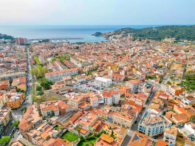 2 quarto Apartamento para venda em Sant Feliu de Guíxols - 245 000 € (Ref: 9807547)