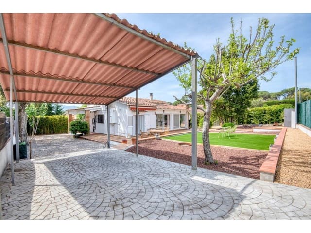 4 sovrum Villa till salu i Santa Cristina d'Aro med pool garage - 465 000 € (Ref: 9816924)