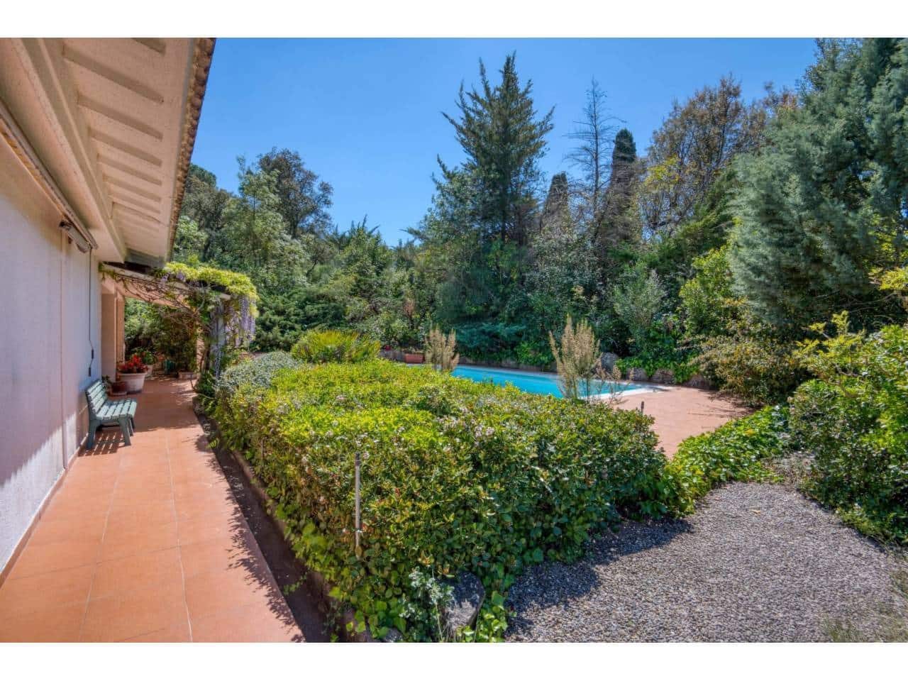 3 soverom Villa til salgs i Santa Cristina d'Aro med svømmebasseng garasje - € 785 000 (Ref: 9816925)