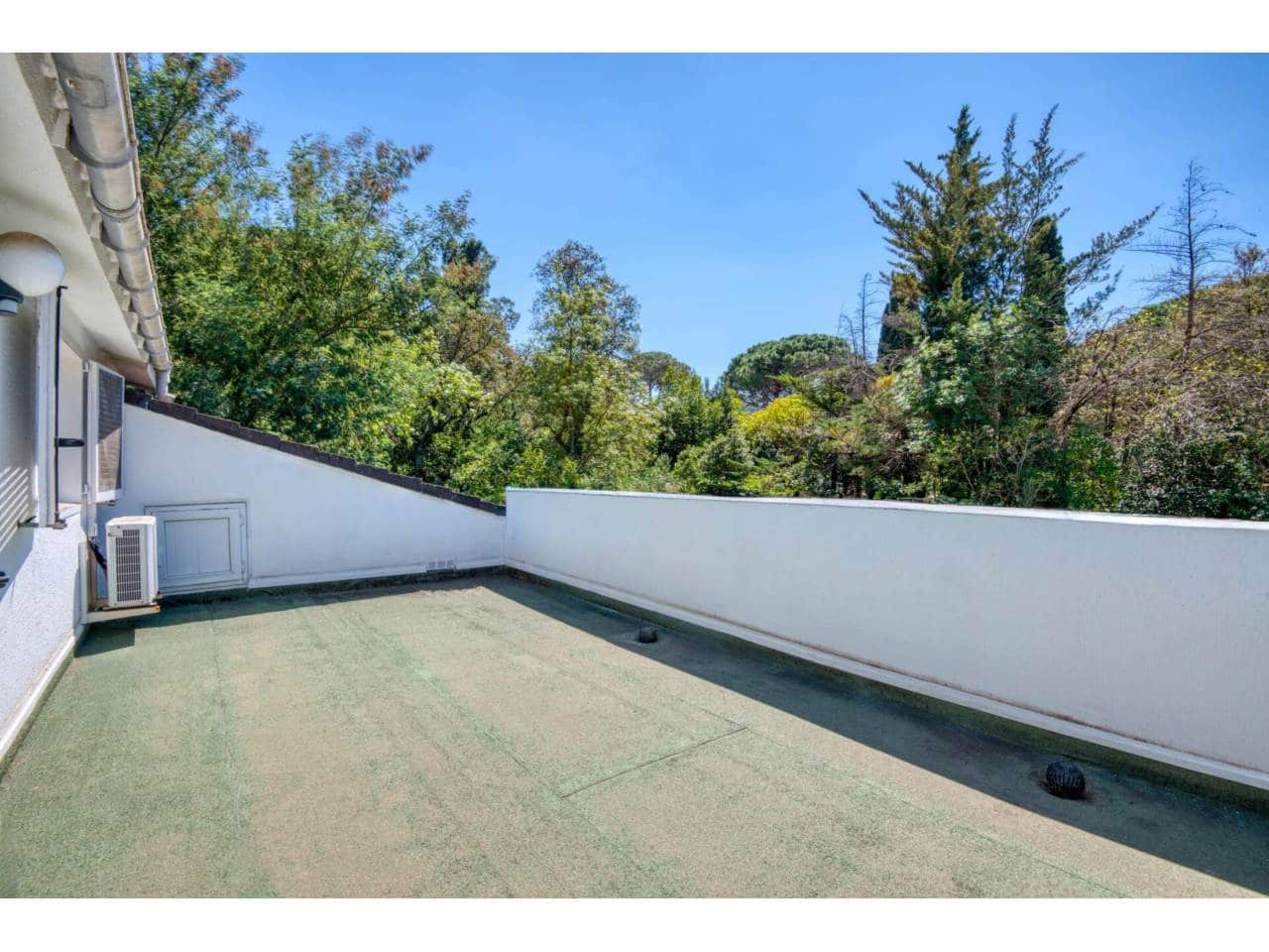 3 soverom Villa til salgs i Santa Cristina d'Aro med svømmebasseng garasje - € 785 000 (Ref: 9816925)