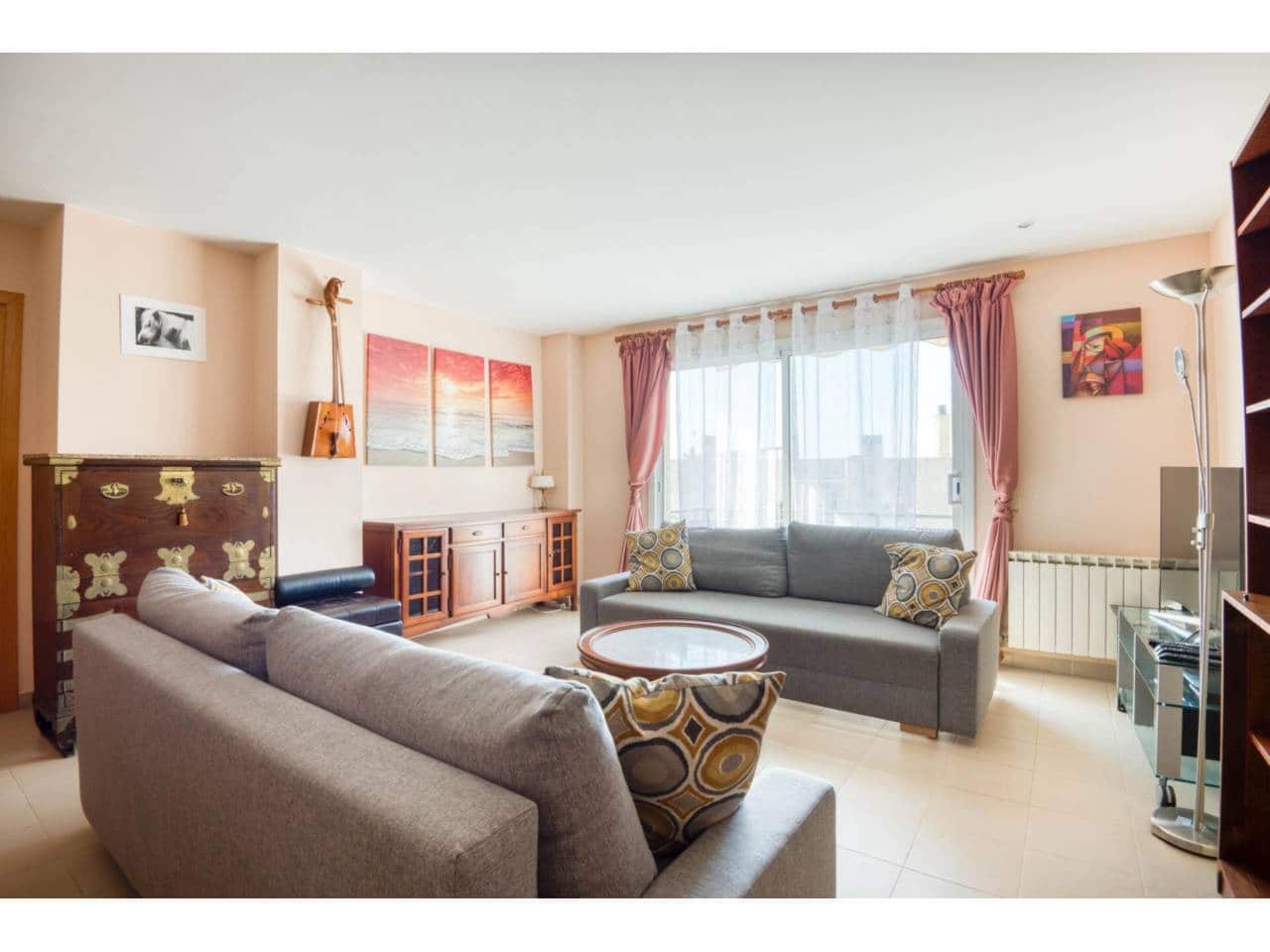 3 bedroom Flat for sale in Sant Feliu de Guixols with garage - € 235,000 (Ref: 9819806)