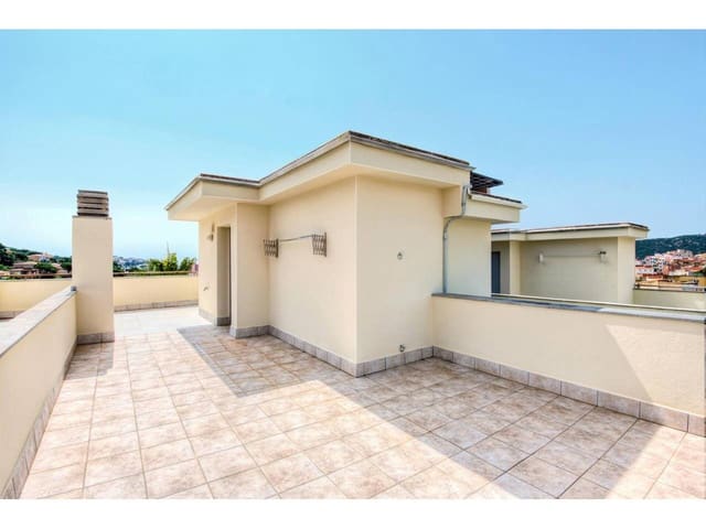 3 sovrum Semi-fristående Villa till salu i Sant Feliu de Guíxols med pool garage - 368 000 € (Ref: 9819807)