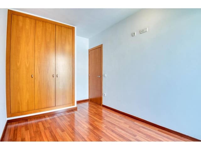3 sovrum Semi-fristående Villa till salu i Sant Feliu de Guíxols med pool garage - 368 000 € (Ref: 9819807)