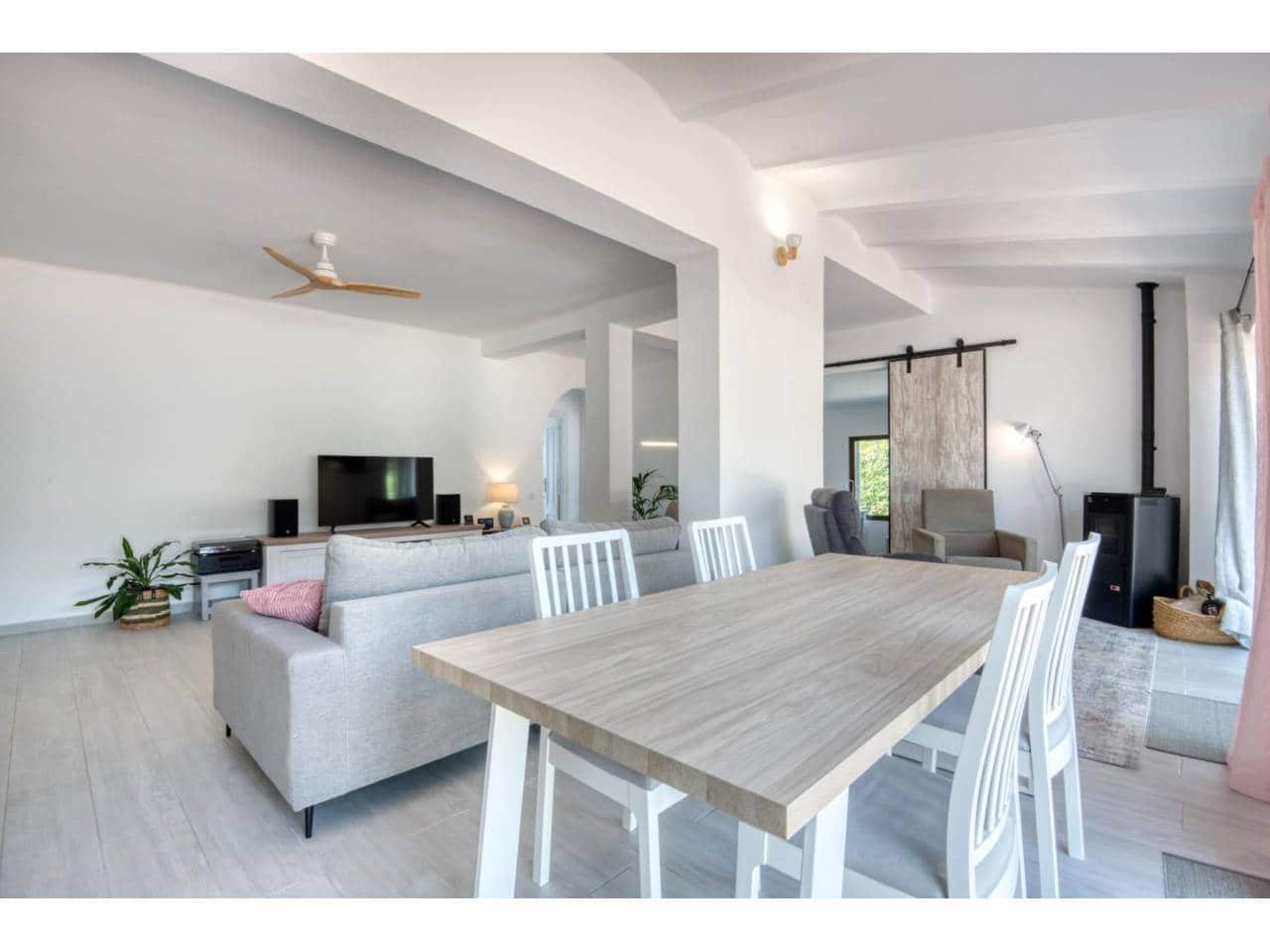 4 chambre Villa/Maison à vendre à Santa Cristina d'Aro avec piscine garage - 495 000 € (Ref: 9824543)