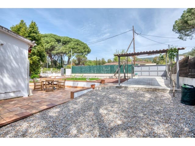 4 chambre Villa/Maison à vendre à Santa Cristina d'Aro avec piscine garage - 495 000 € (Ref: 9824543)