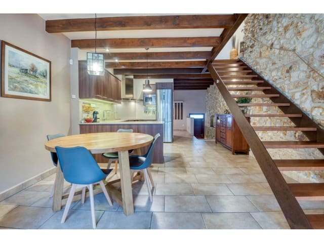 3 soveværelse Byhus til salg i Sant Feliu de Guíxols - € 580.000 (Ref: 9838796)
