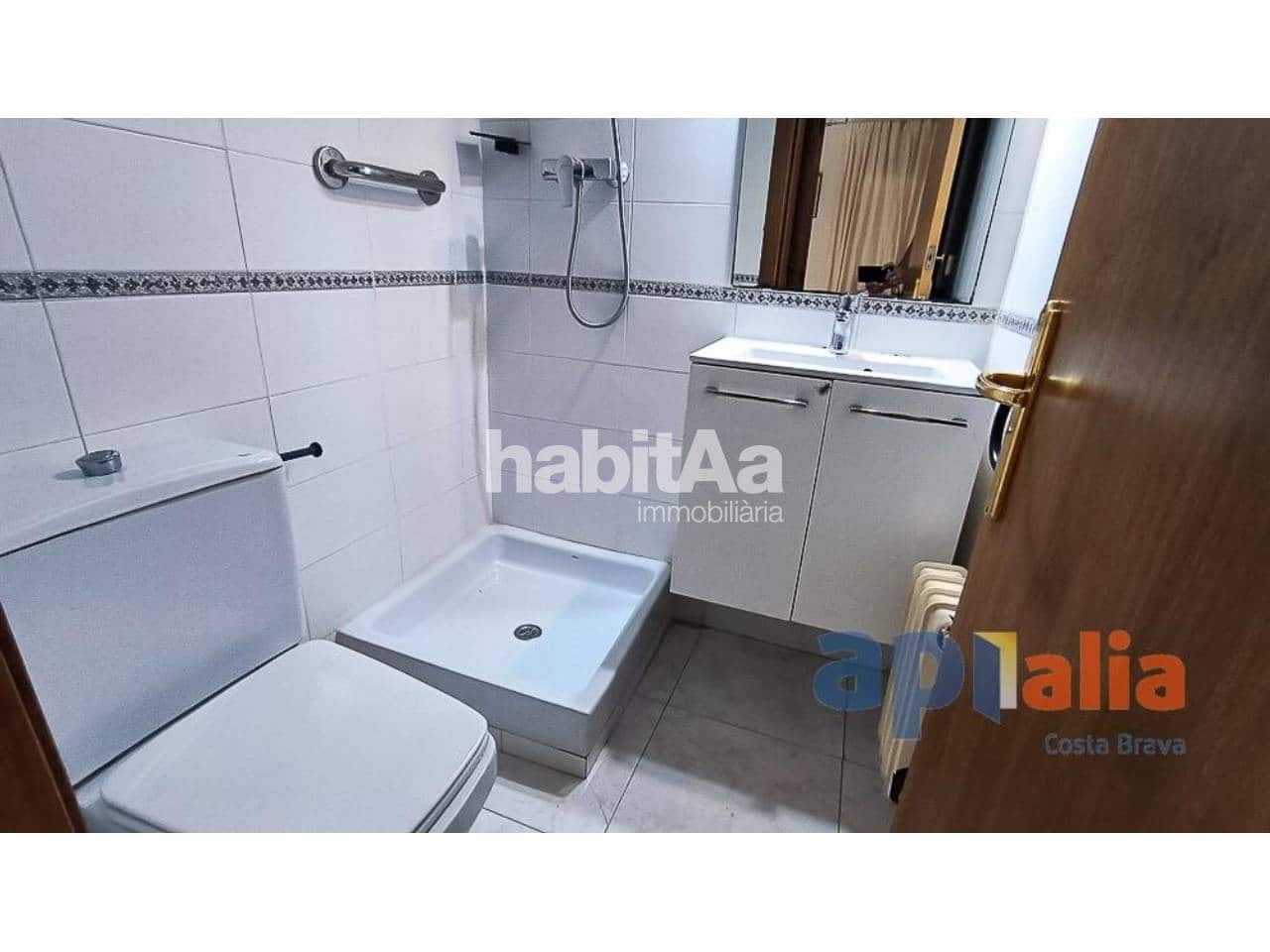 3 bedroom Apartment for sale in Sant Feliu de Guixols with garage - € 495,000 (Ref: 9863893)