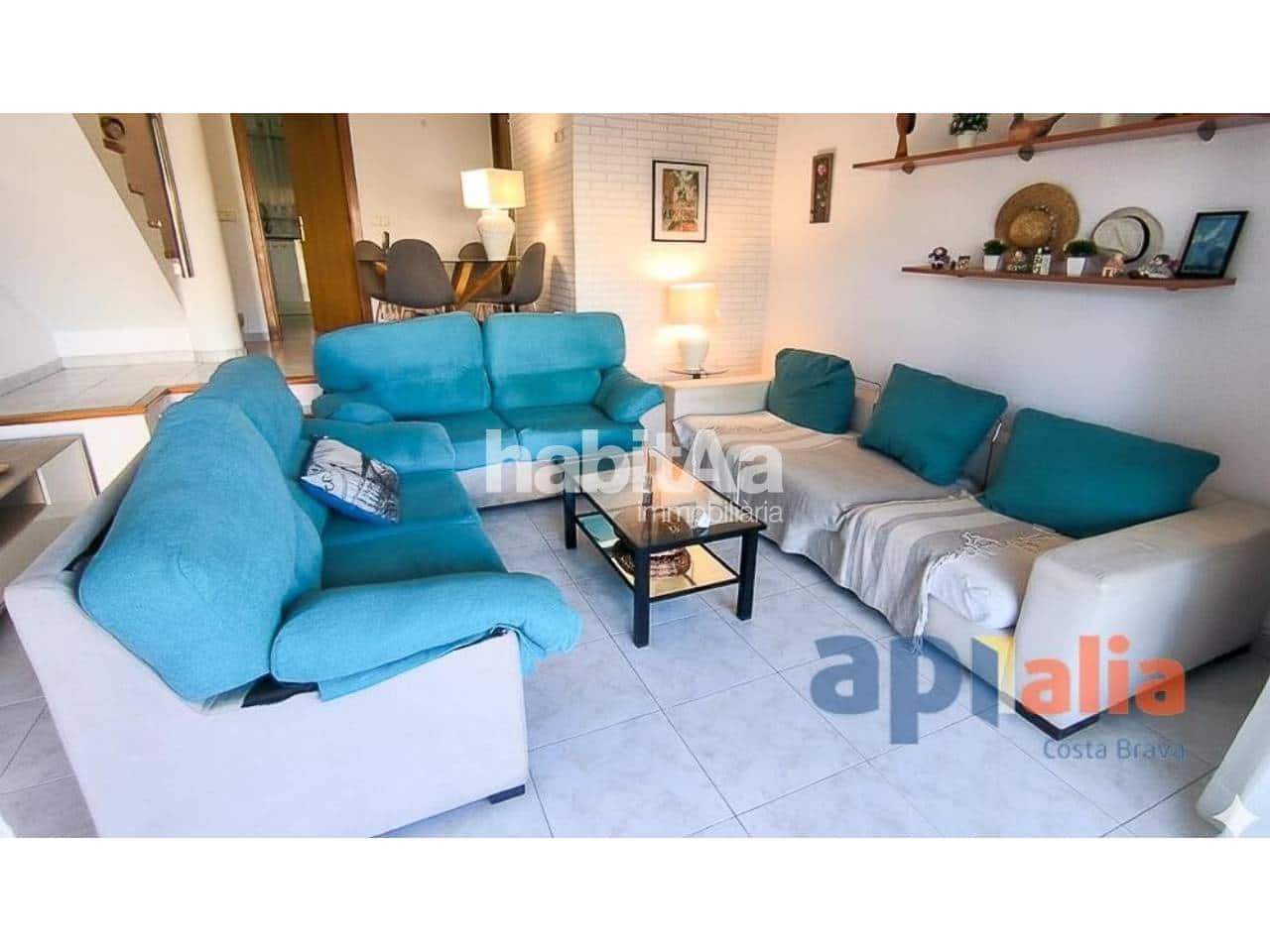 3 bedroom Apartment for sale in Sant Feliu de Guixols with garage - € 495,000 (Ref: 9863893)