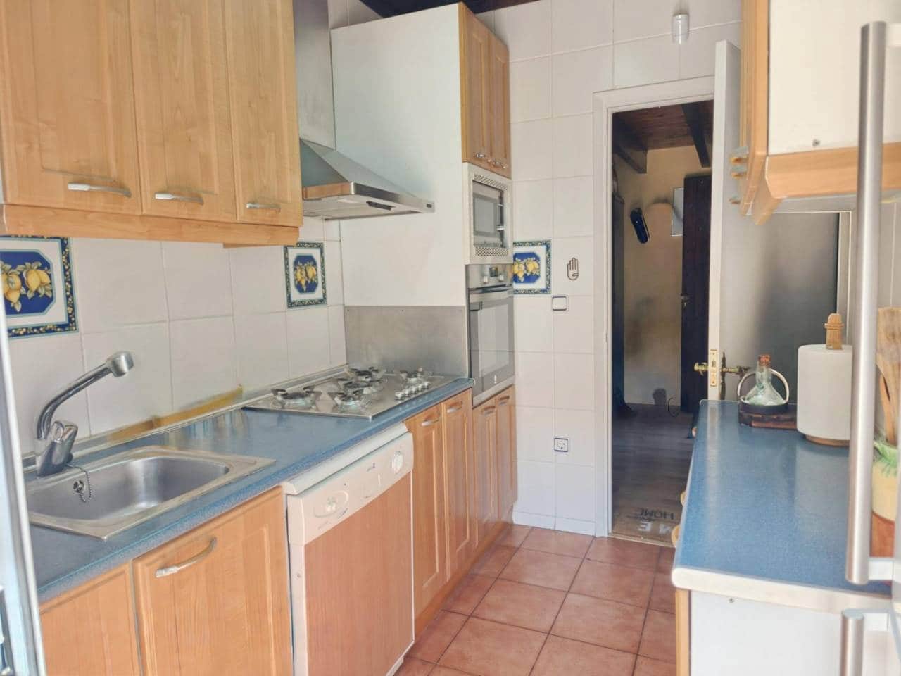5 bedroom Villa for sale in Sant Antoni de Calonge with garage - € 475,000 (Ref: 9866371)