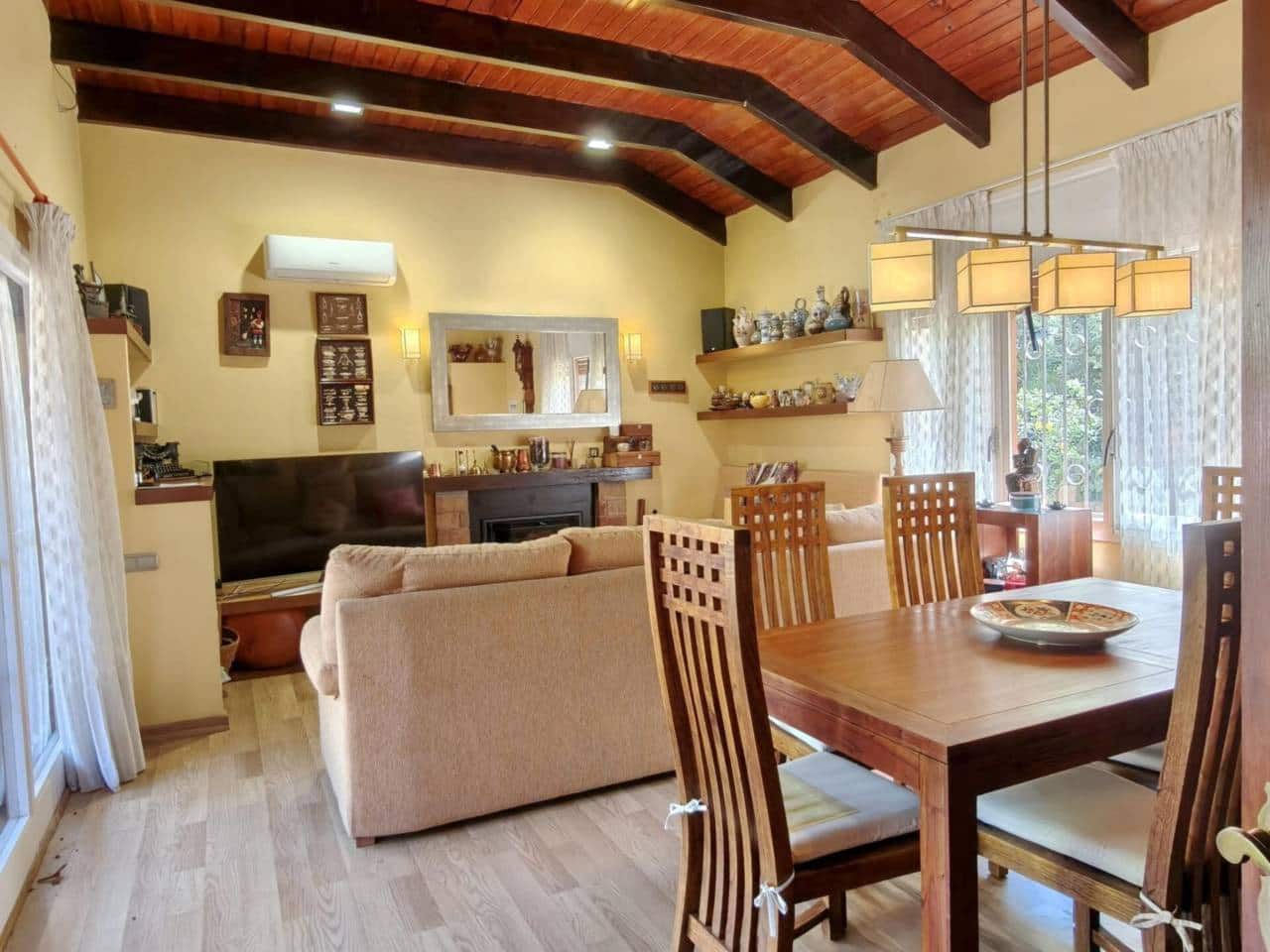 5 bedroom Villa for sale in Sant Antoni de Calonge with garage - € 475,000 (Ref: 9866371)