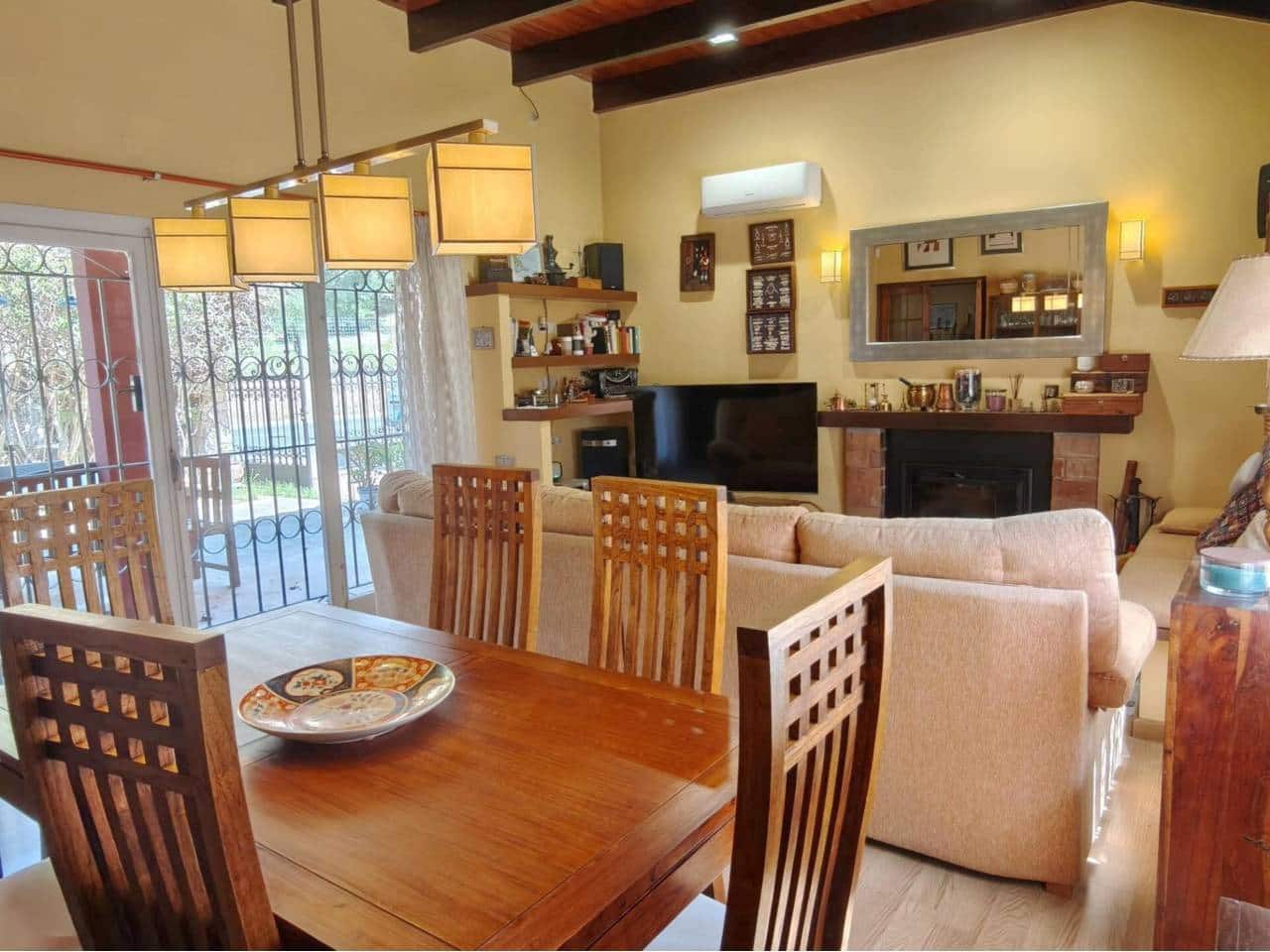 5 bedroom Villa for sale in Sant Antoni de Calonge with garage - € 475,000 (Ref: 9866371)
