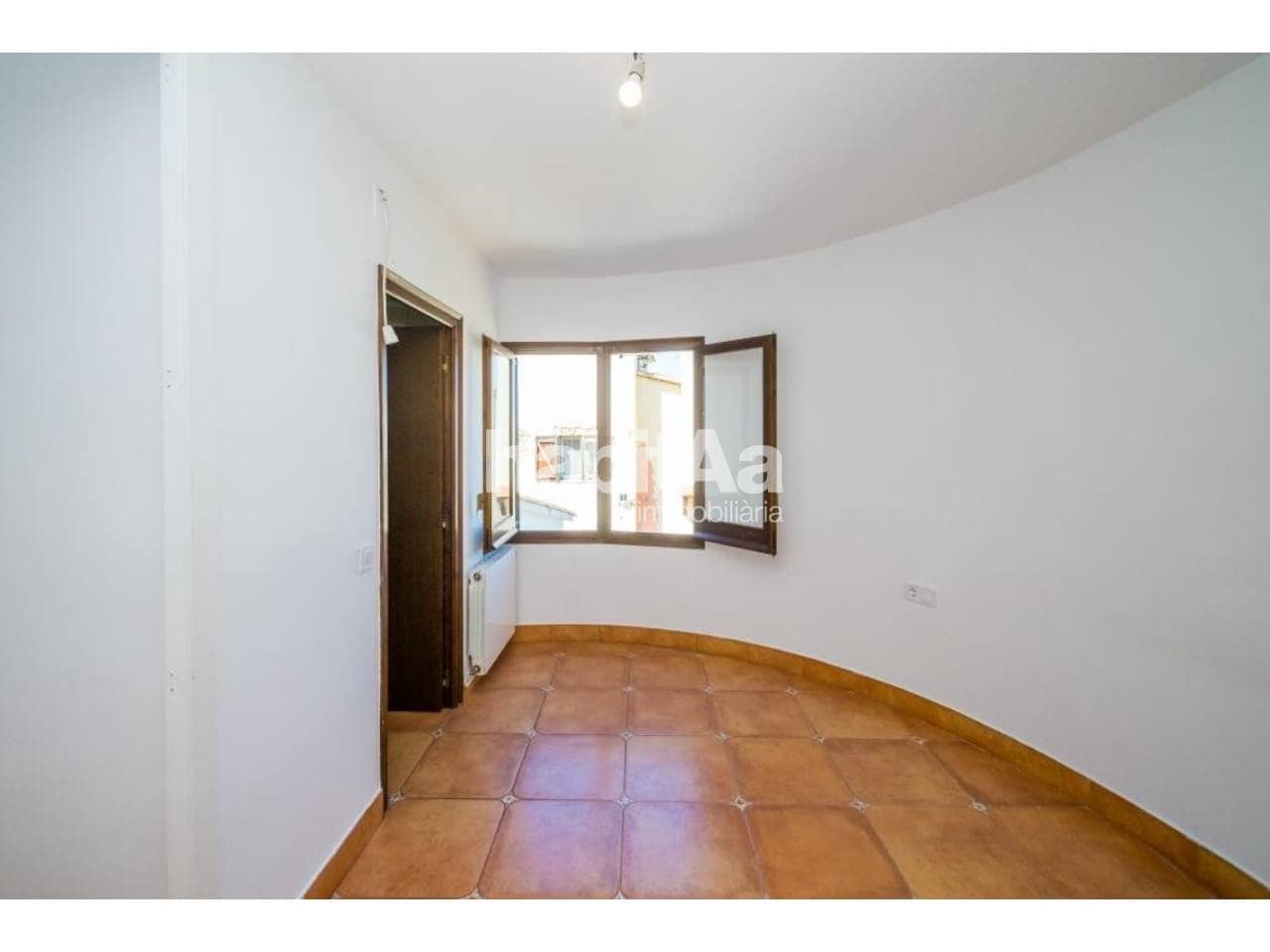 3 bedroom Villa for sale in Sant Antoni de Calonge - € 425,000 (Ref: 9866372)