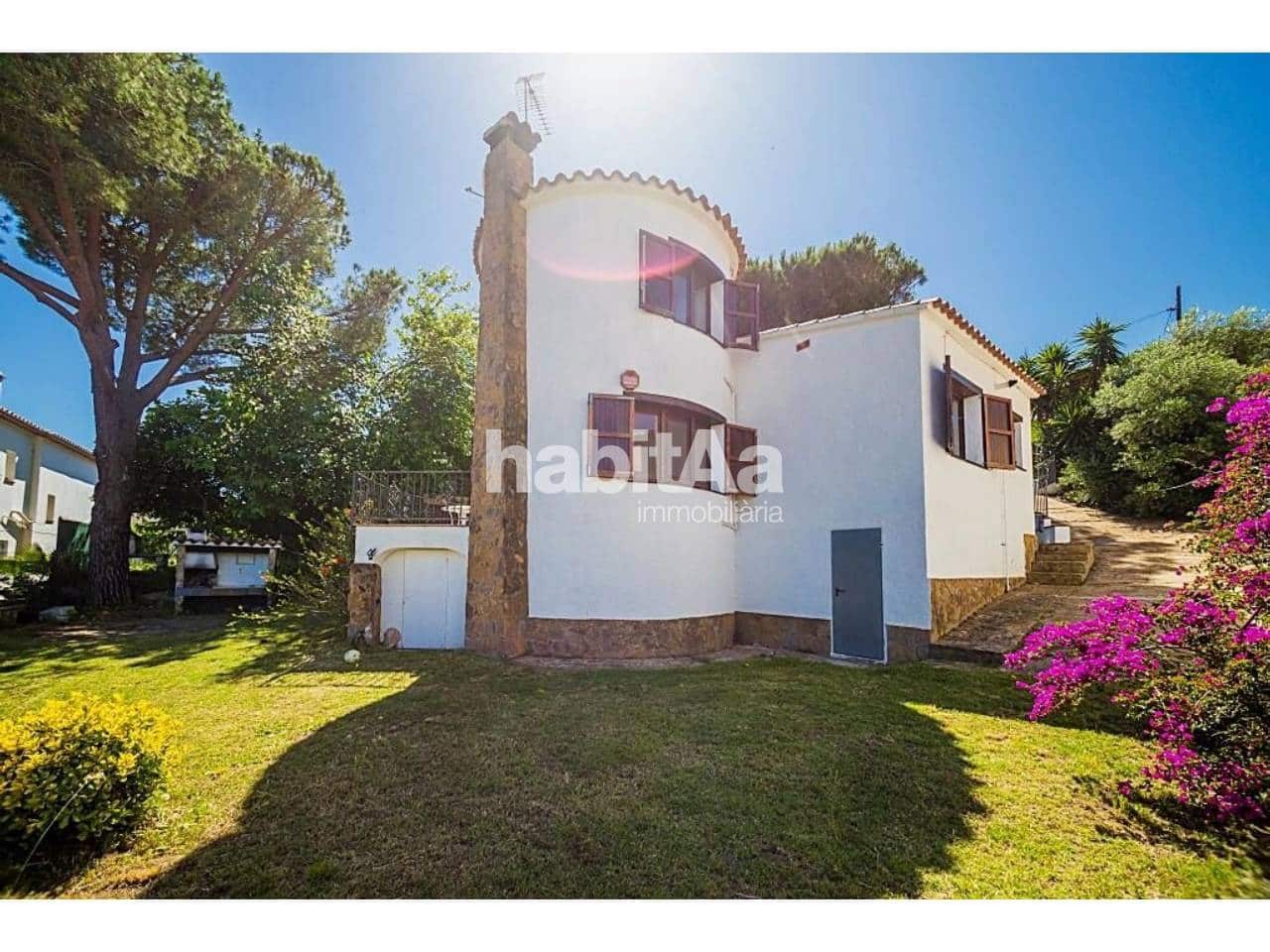 3 bedroom Villa for sale in Sant Antoni de Calonge - € 425,000 (Ref: 9866372)