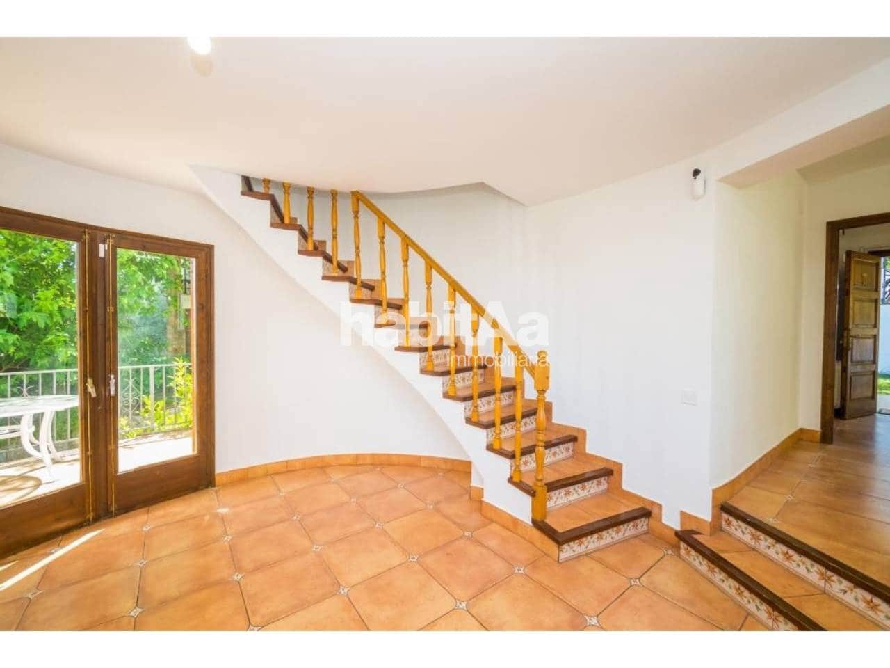 3 bedroom Villa for sale in Sant Antoni de Calonge - € 425,000 (Ref: 9866372)