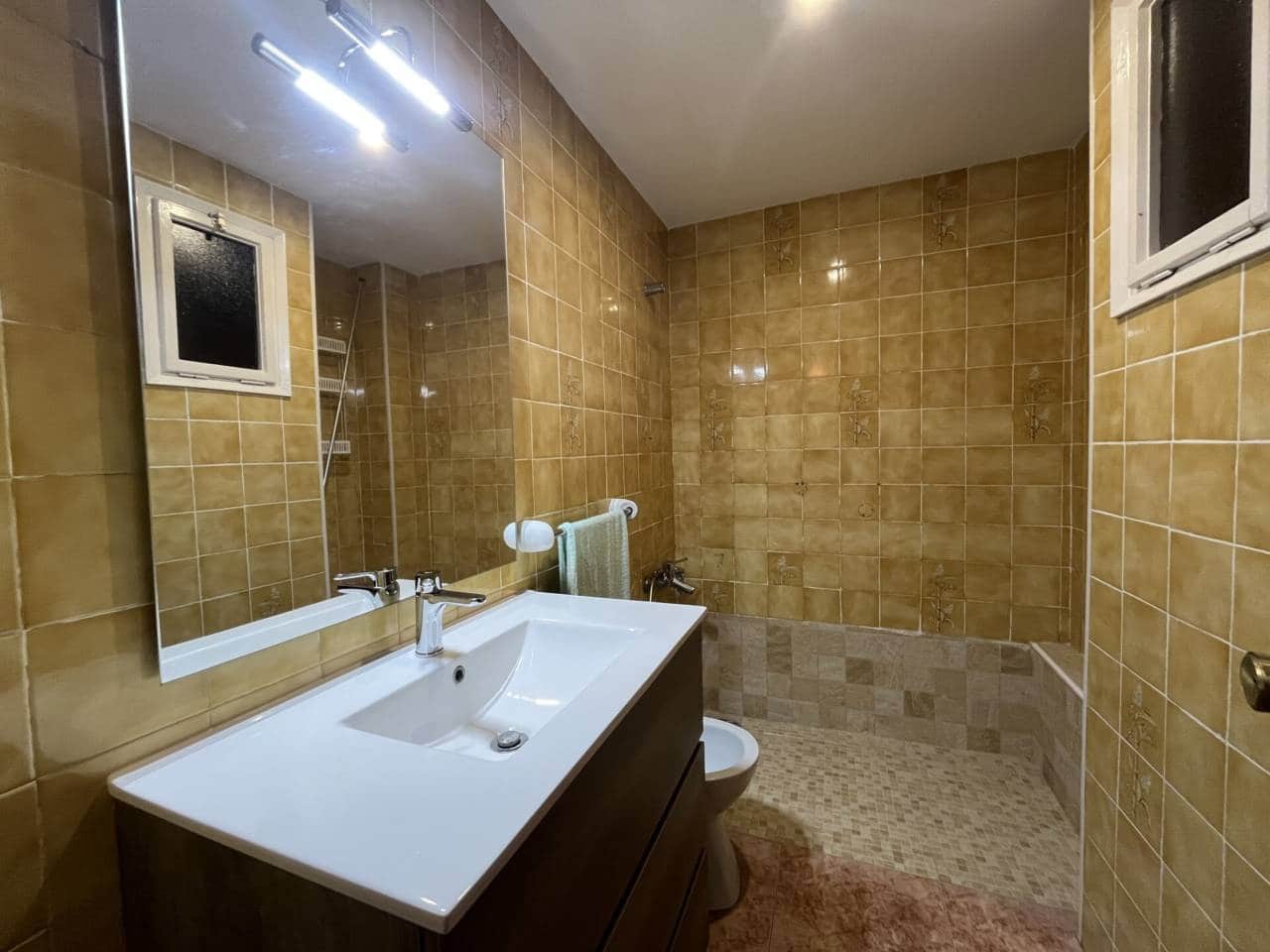 4 Zimmer Wohnung zu verkaufen in Sant Feliu de Guixols - 255.000 € (Ref: 9875551)