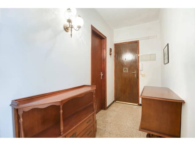 3 soverom Leilighet til salgs i Sant Feliu de Guíxols med garasje - € 250 000 (Ref: 9893630)