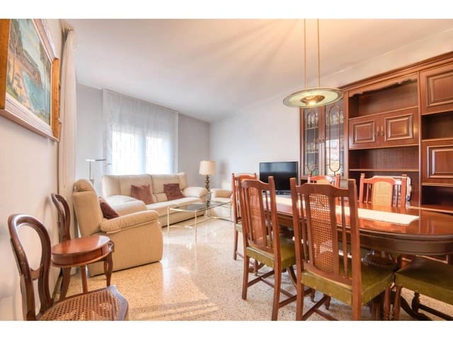 3 soverom Leilighet til salgs i Sant Feliu de Guíxols med garasje - € 250 000 (Ref: 9893630)