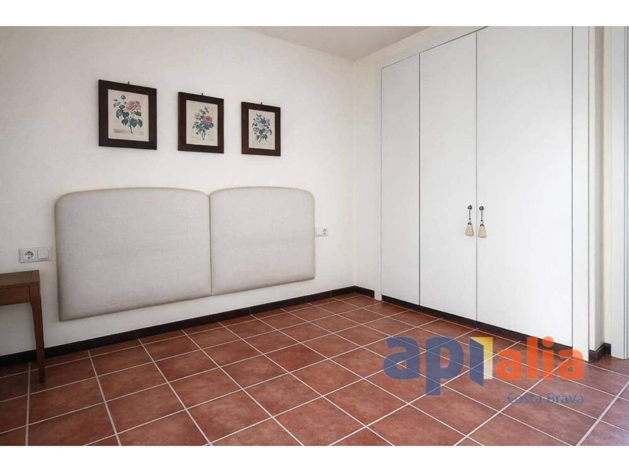 1 soveværelse Lejlighed til salg i Sant Antoni de Calonge med garage - € 335.000 (Ref: 9893631)