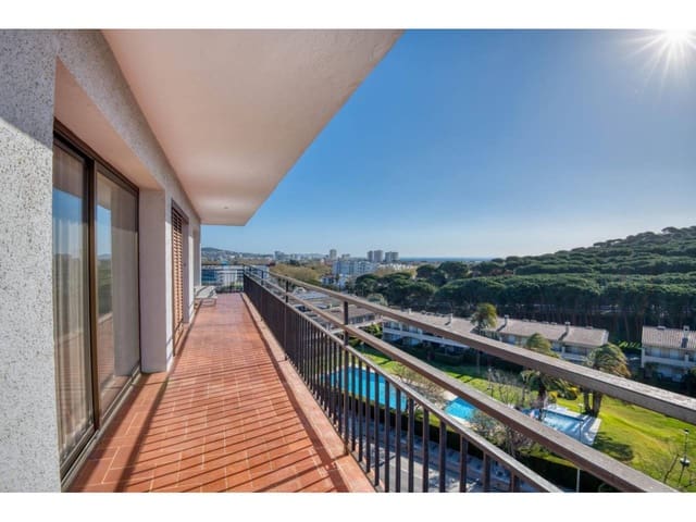 4 soveværelse Lejlighed til salg i Castell-Platja d'Aro med garage - € 360.000 (Ref: 9893632)