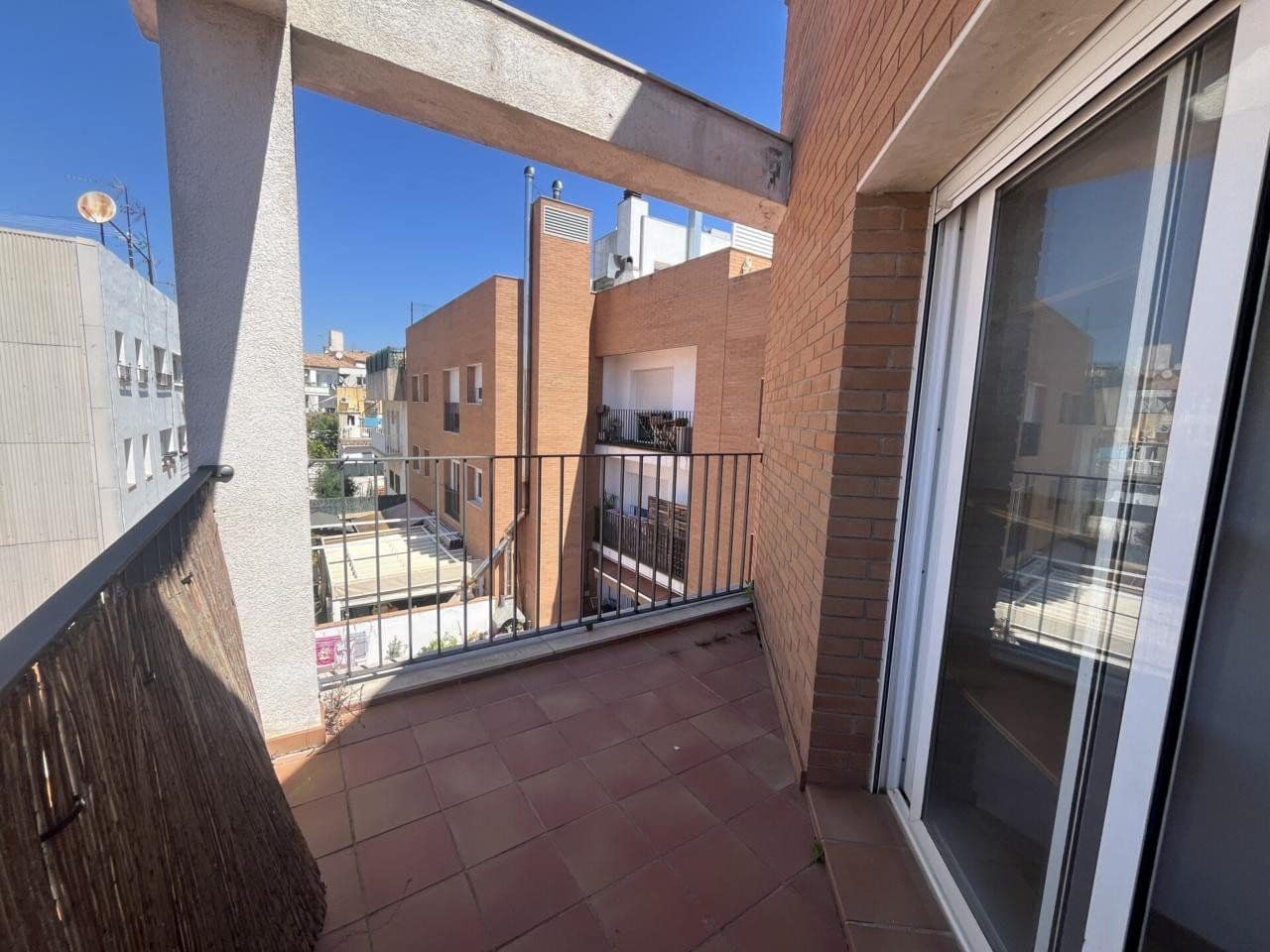 2 sovrum Lägenhet till salu i Sant Feliu de Guixols med garage - 245 000 € (Ref: 9985709)