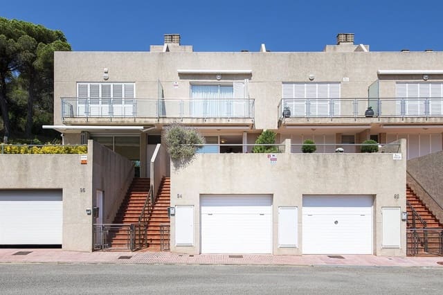 3 soverom Hus til salgs i Sant Feliu de Guíxols med svømmebasseng - € 625 000 (Ref: 9985714)