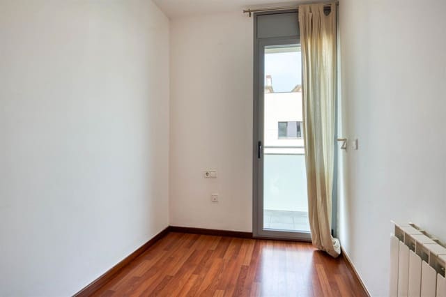 3 soverom Hus til salgs i Sant Feliu de Guíxols med svømmebasseng - € 358 000 (Ref: 9985716)