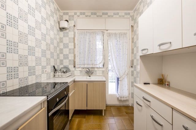 3 soverom Leilighet til salgs i Platja d'Aro, Castell-Platja d'Aro - € 290 000 (Ref: 9985718)