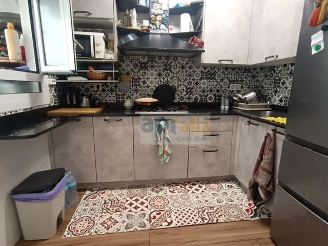 4 soverom Leilighet til salgs i Palafrugell - € 220 000 (Ref: 9985720)