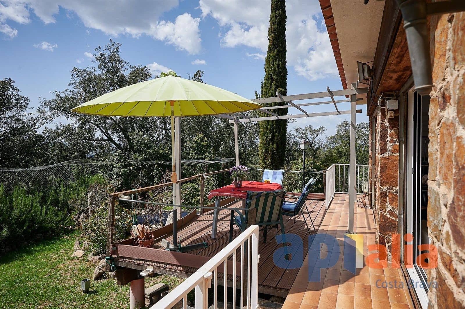 Chalet de 3 habitaciones en Romanya de la Selva en venta - 559.000 € (Ref: 9985723)