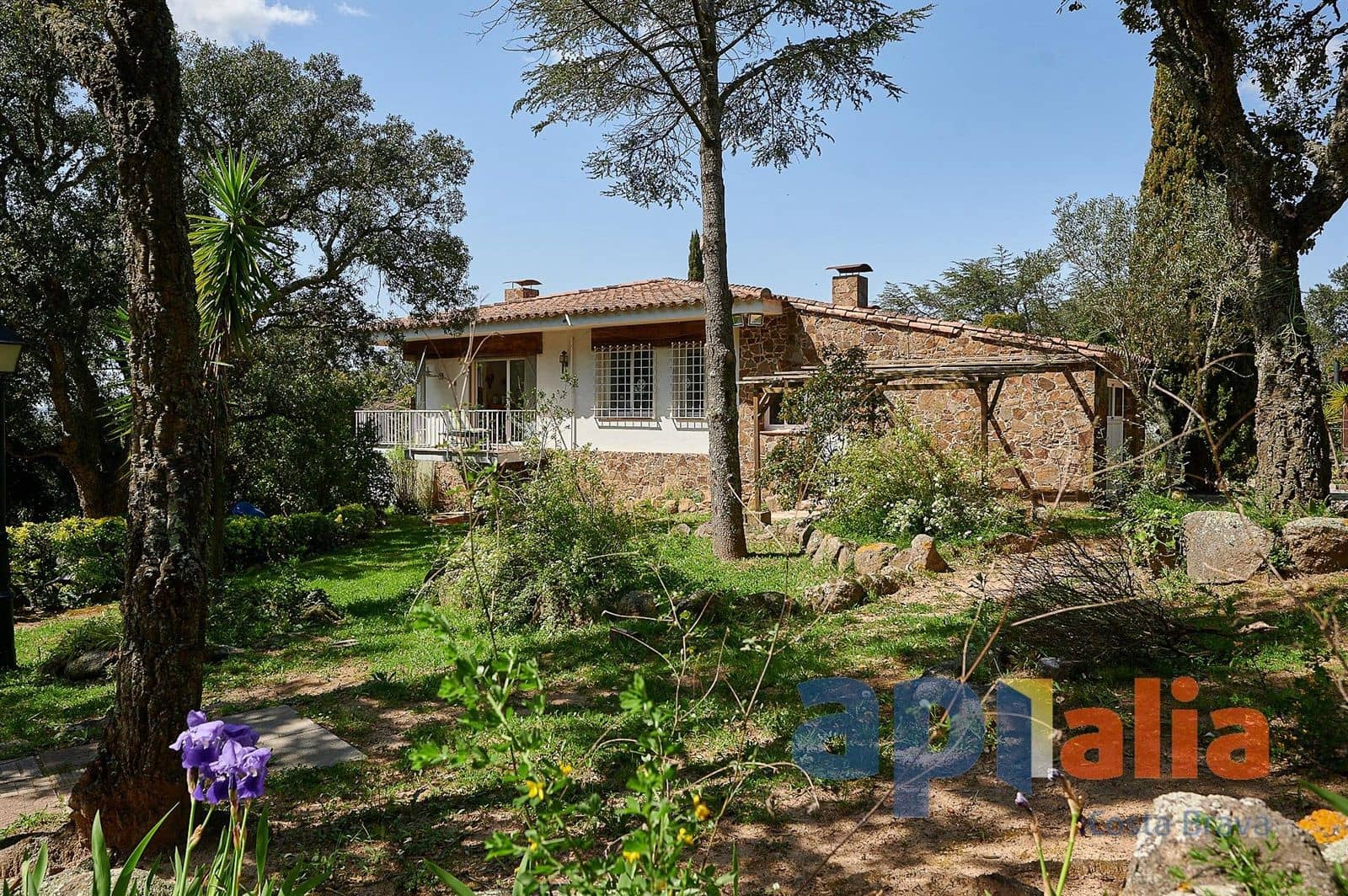 Chalet de 3 habitaciones en Romanya de la Selva en venta - 559.000 € (Ref: 9985723)