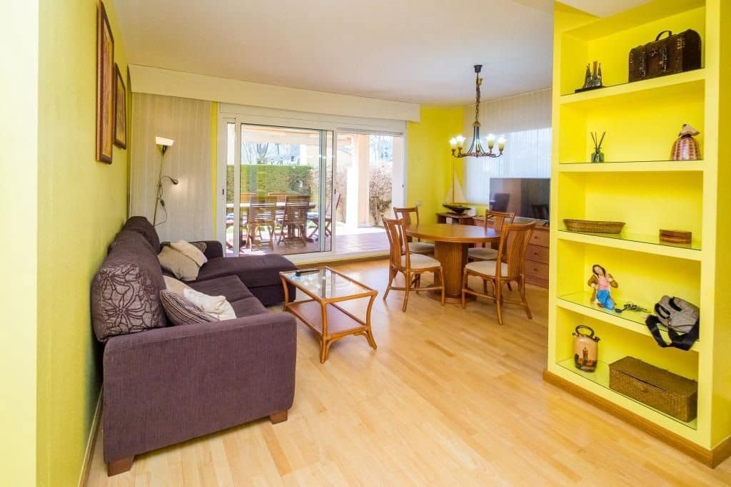 Piso de 2 habitaciones en S'Agaro en venta con piscina - 465.000 € (Ref: 9985724)