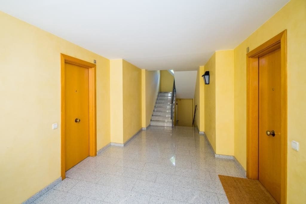 Piso de 2 habitaciones en S'Agaro en venta con piscina - 465.000 € (Ref: 9985724)