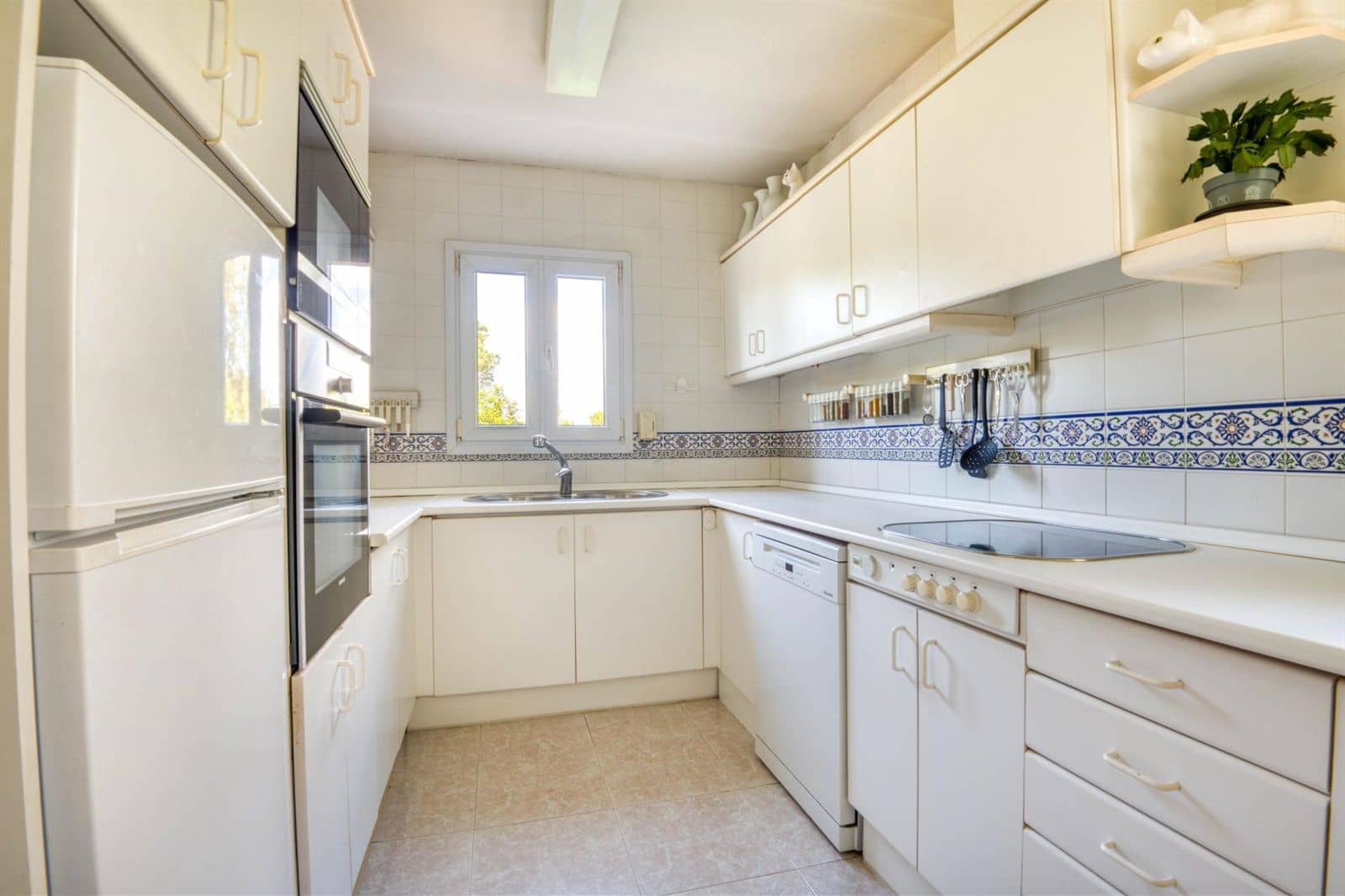 3 soveværelse Villa til salg i Santa Cristina d'Aro - € 785.000 (Ref: 9985725)