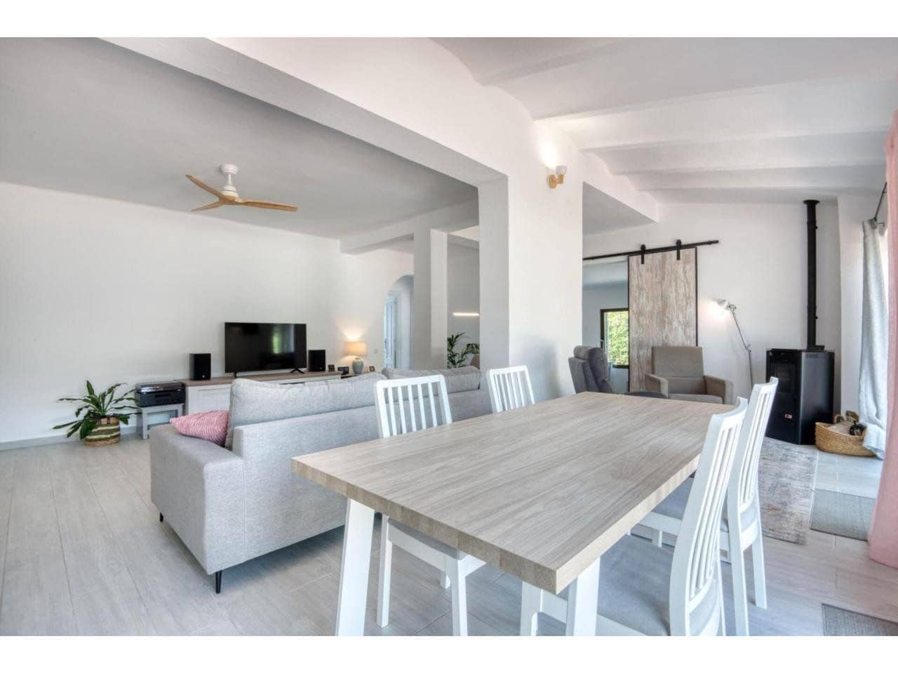Chalet de 4 habitaciones en Santa Cristina d'Aro en venta con piscina garaje - 478.000 € (Ref: 9985726)