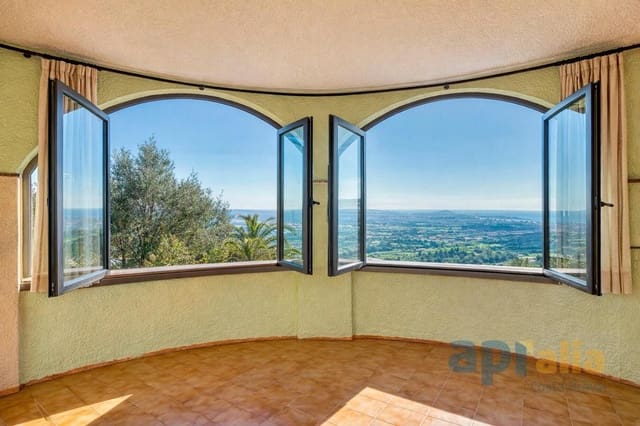 Chalet de 5 habitaciones en Calonge i Sant Antoni en venta con piscina - 840.000 € (Ref: 9985729)