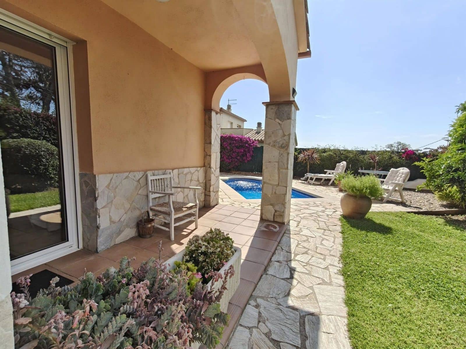 Chalet de 3 habitaciones en Calonge i Sant Antoni en venta - 490.000 € (Ref: 9985730)