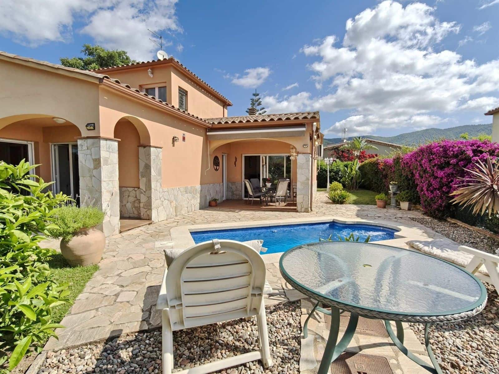 Chalet de 3 habitaciones en Calonge i Sant Antoni en venta - 490.000 € (Ref: 9985730)