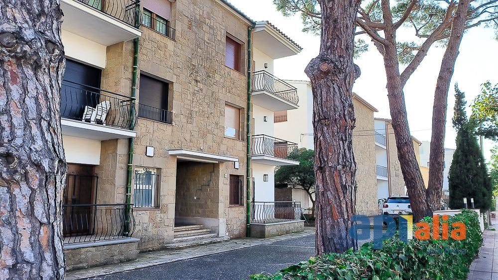 2 slaapkamer Flat te koop in Sant Antoni de Calonge - € 395.000 (Ref: 9985732)