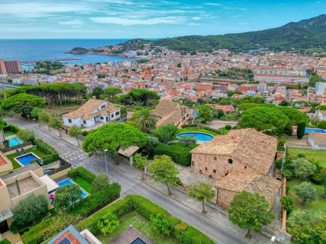 6 soveværelse Villa til salg i Sant Feliu de Guixols - € 2.600.000 (Ref: 9985736)