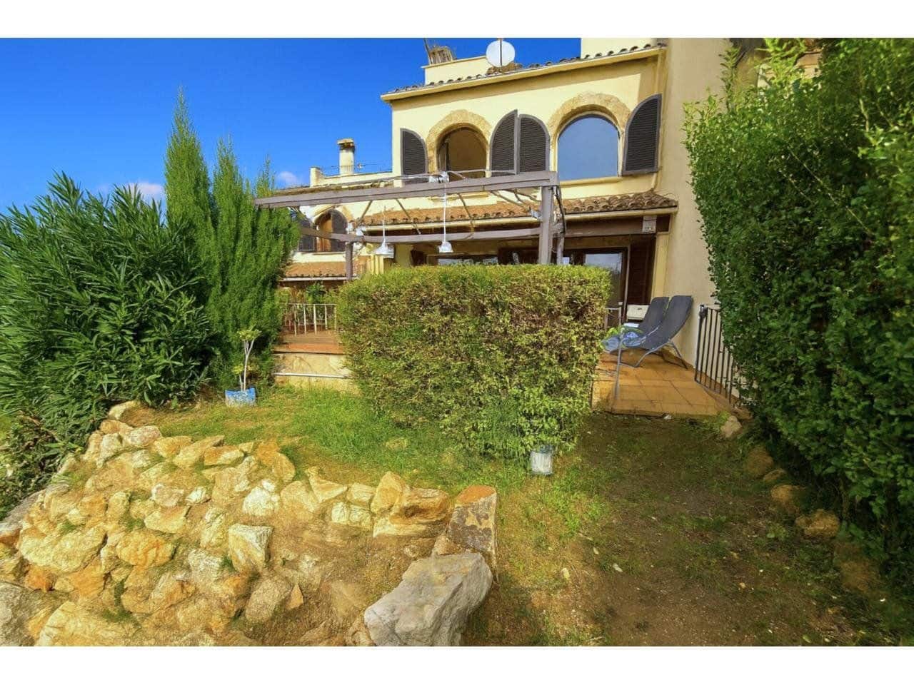 3 makuuhuone Huvila myytävänä paikassa Sant Feliu de Guixols mukana uima-altaan 
autotalli - 950 000 € (Ref: 9985737)