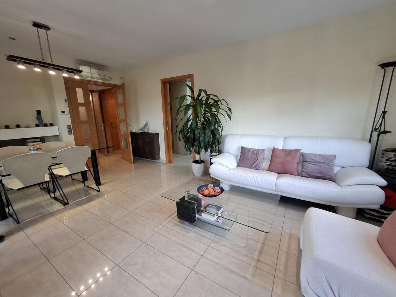 4 soveværelse Villa til salg i S'Agaro - € 725.000 (Ref: 9985739)