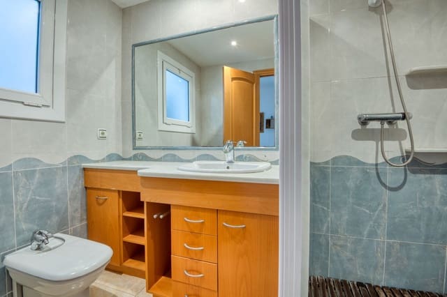 3 sypialnia Mieszkanie na sprzedaż w Sant Feliu de Guíxols - 360 000 € (Ref: 9985933)