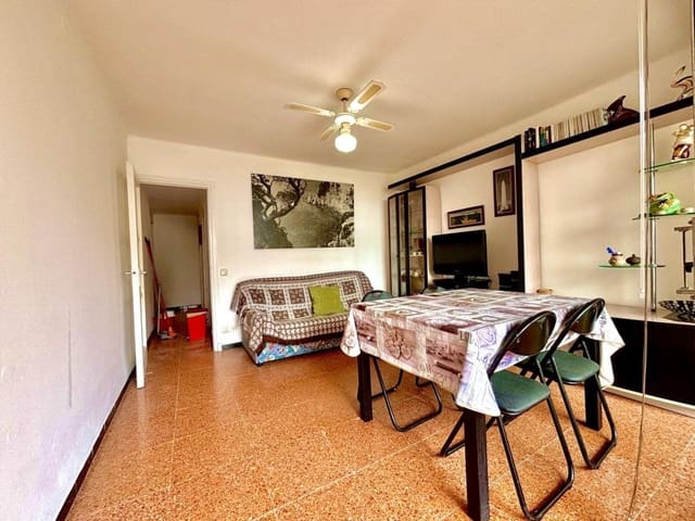 2 soverom Leilighet til salgs i Santa Cristina d'Aro med garasje - € 160 000 (Ref: 9986159)