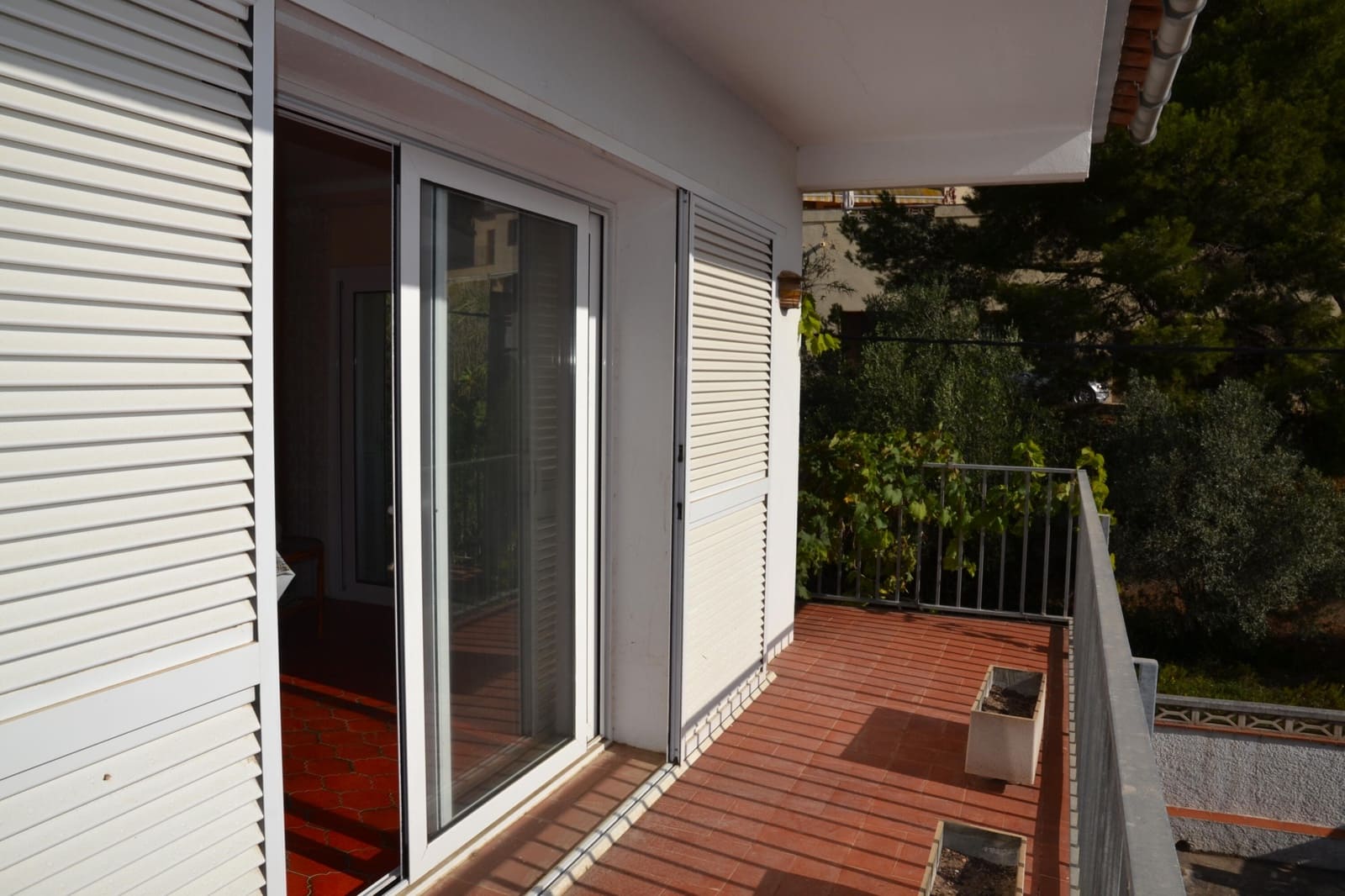 4 soveværelse Semi-Rækkehus til salg i L'Estartit med garage - € 320.000 (Ref: 8057503)