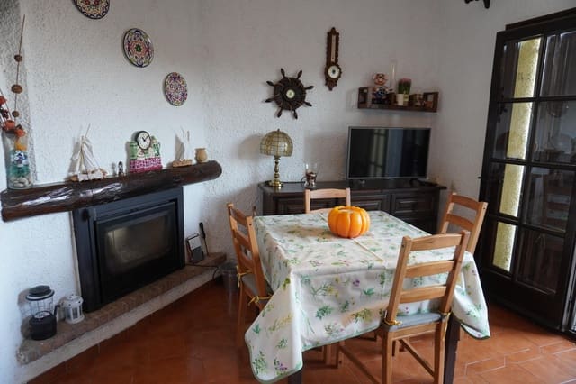 1 bedroom Terraced Villa for sale in L'Estartit, Torroella de Montgrí with garage - € 155,000 (Ref: 8474299)