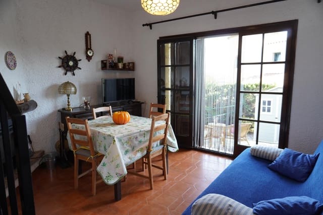 1 bedroom Terraced Villa for sale in L'Estartit, Torroella de Montgrí with garage - € 155,000 (Ref: 8474299)