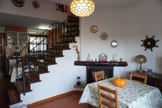 1 bedroom Terraced Villa for sale in L'Estartit, Torroella de Montgrí with garage - € 155,000 (Ref: 8474299)